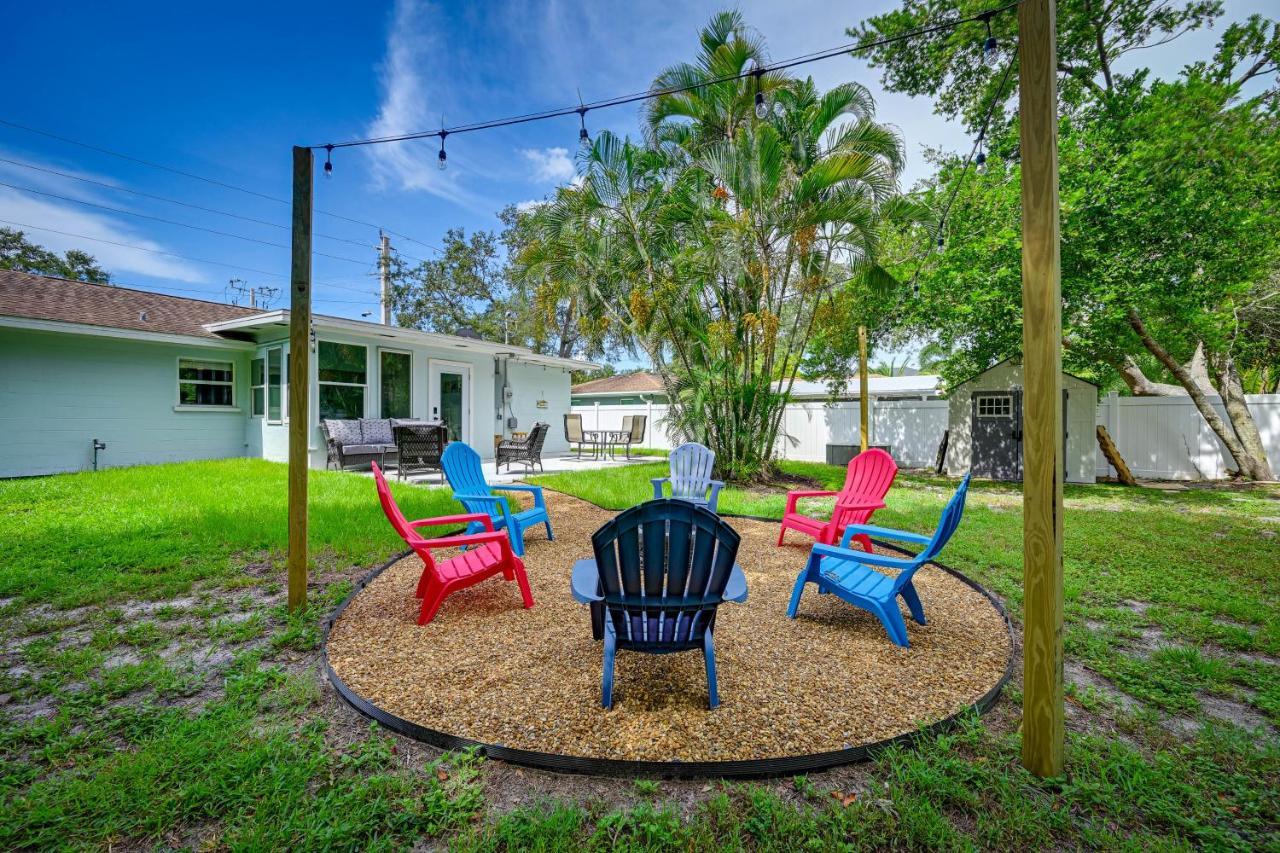 Sunny Sarasota Home With Private Yard And Fire Pit! Exteriör bild