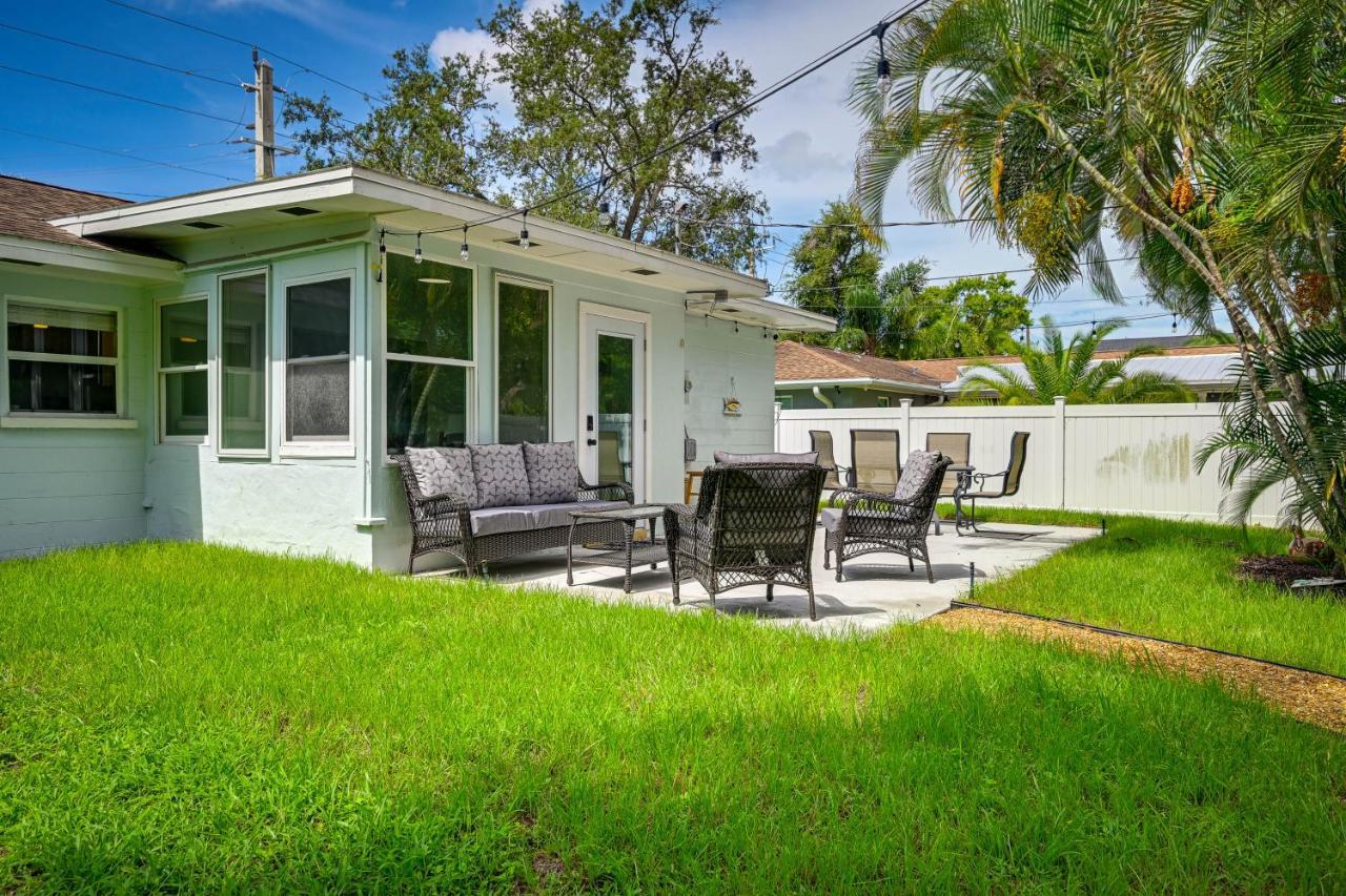 Sunny Sarasota Home With Private Yard And Fire Pit! Exteriör bild